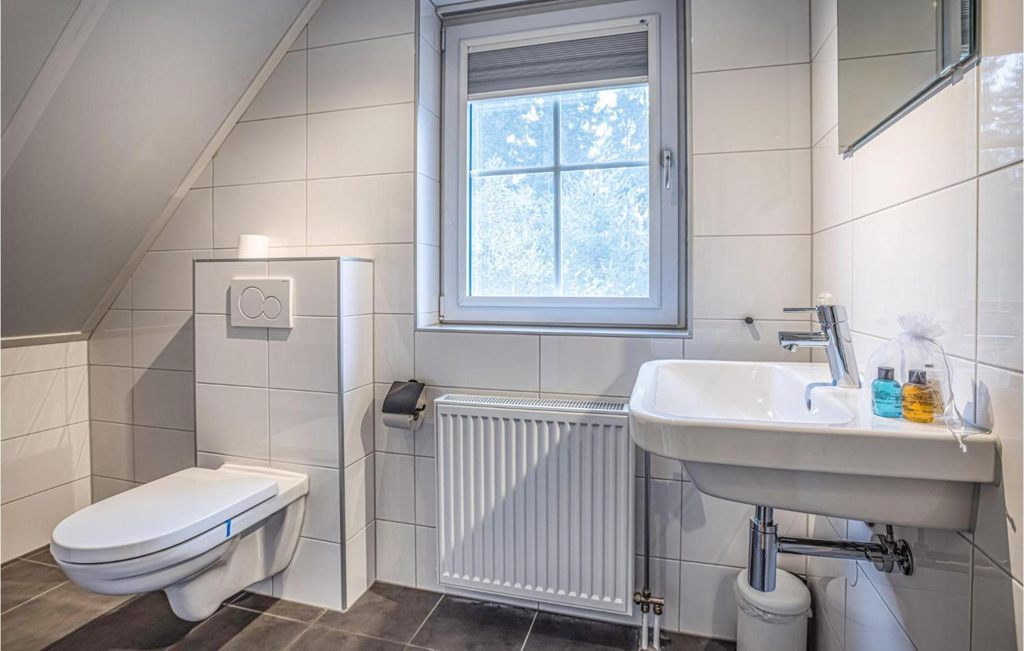 Amazing Home In Rijssen With Wifi Exterior foto